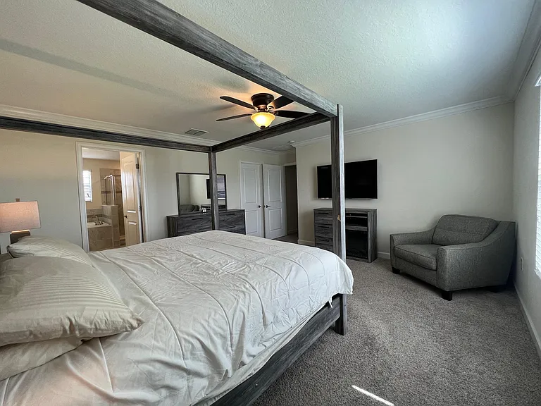 3643 Cortland Dr — Photo 17