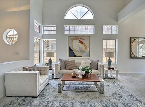 3rd image of 2179 Camino Largo Dr