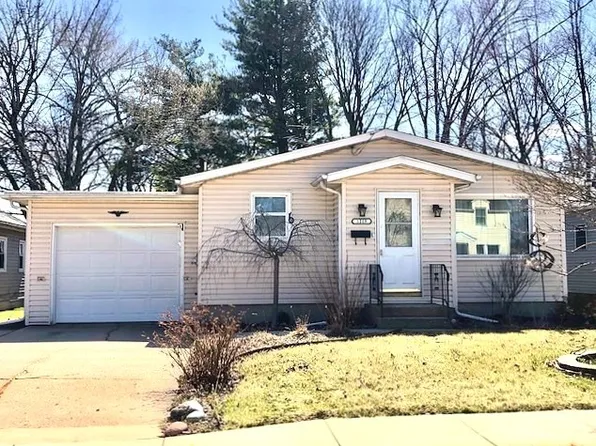 1209 E 16th St, Sterling, IL 61081