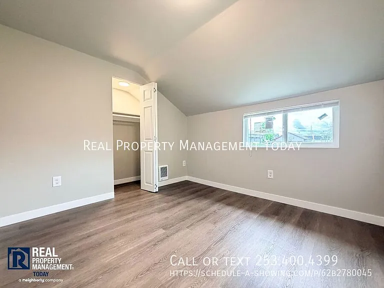 212 128th St S — Photo 12
