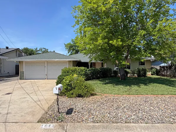 1144 Denton Way, Redding, CA 96002