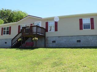 116 Ivan Dale Ln, Cottageville, WV 25239