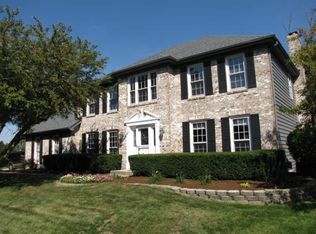 751 Torrington Dr, Naperville, IL