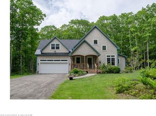 29 Bailey Farm Rd, Freeport, ME 04032