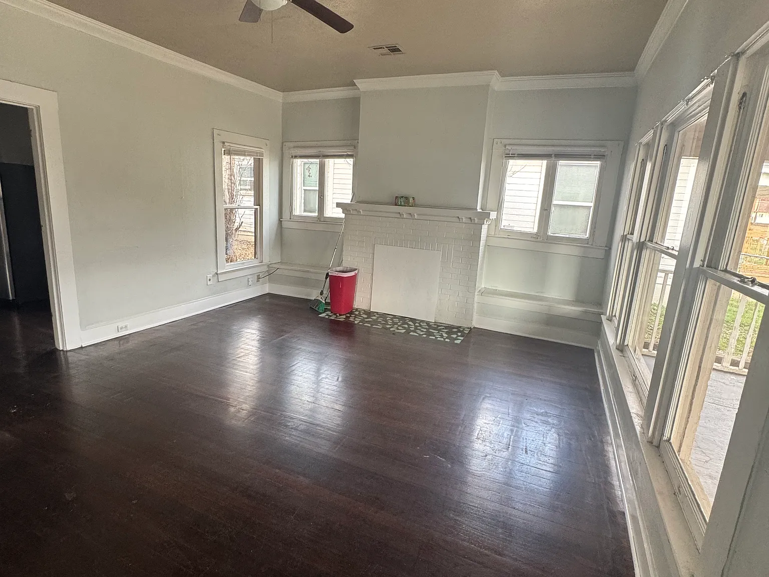 3 bed, 1792 sqft, $1,800 — Photo 3