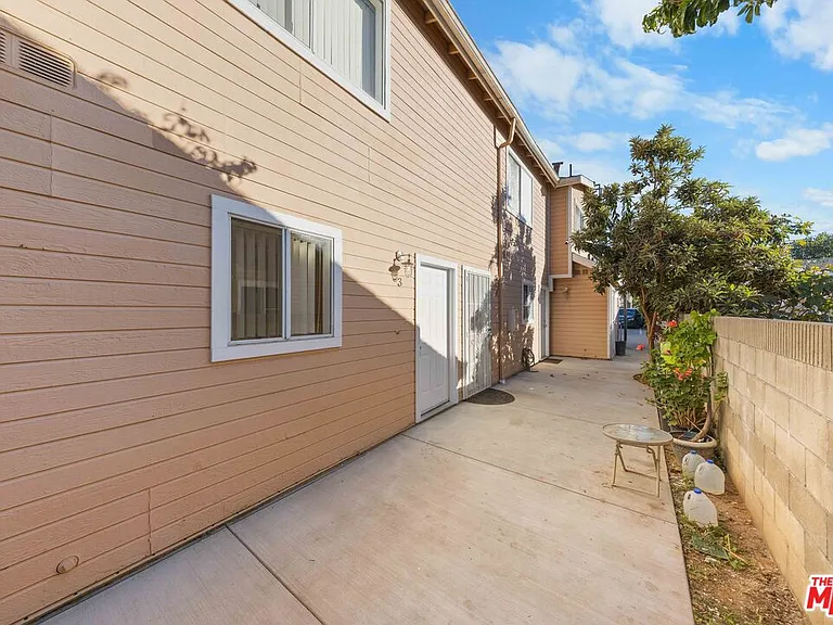 14112 Delano St #2 — Photo 14