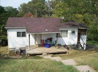 1326 Evergreen Cir, Huntington, WV 25705