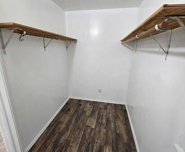 310 S Wickham St — Photo 7