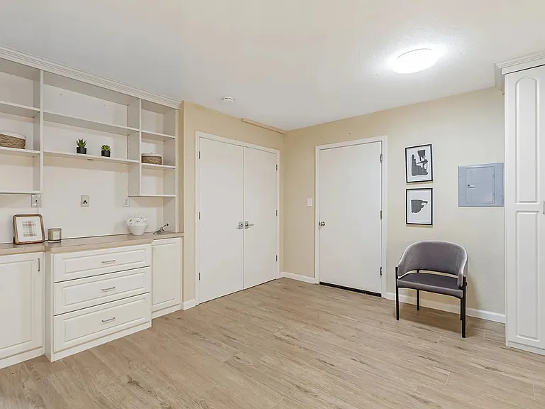 415 Camille Cir #14 — Photo 16