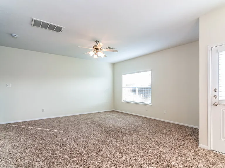 9459 Sunflower Ridge Ln — Photo 2