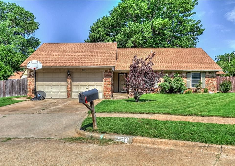1st image of 2637 Smalley Cir