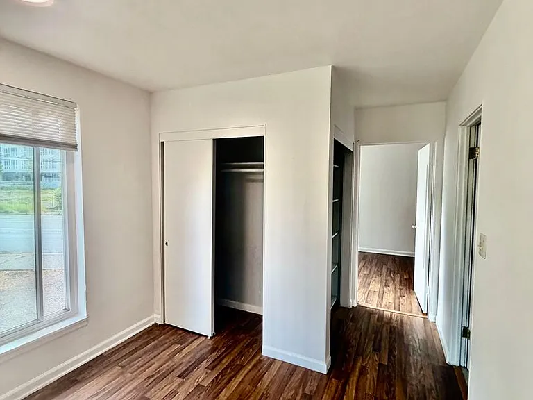 5222 Rainier Ave S — Photo 3