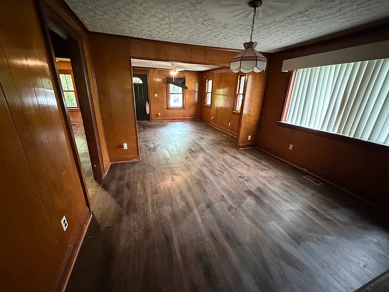 2576 Browns Creek Rd — Photo 7