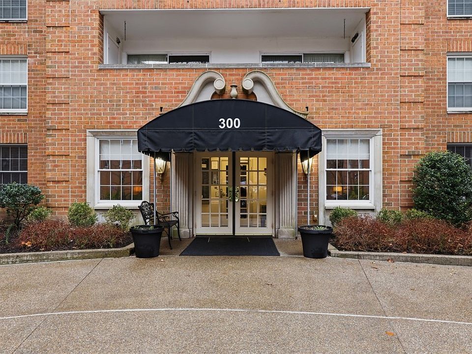 1st image of 300 Fox Chapel Rd APT 407