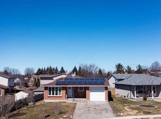 30 Casey Dr, Kitchener, ON N2A3P1