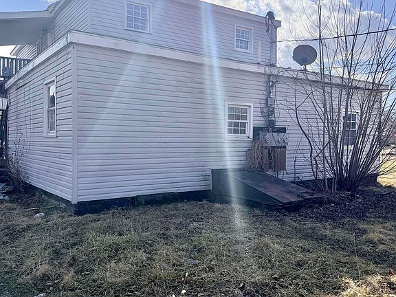 4th image of 1008 E Kirby Ave