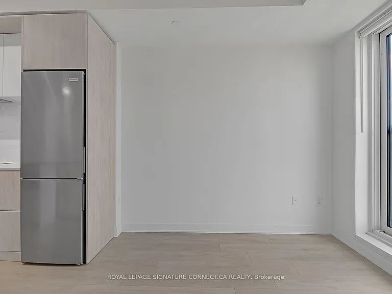 130 River St #909 — Photo 9