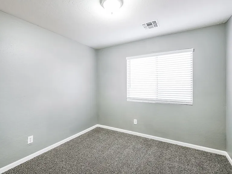 9548 W Miami St — Photo 14