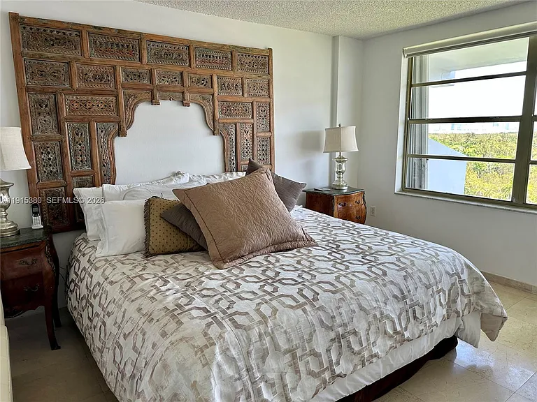 199 Ocean Lane Dr #1004 — Photo 6