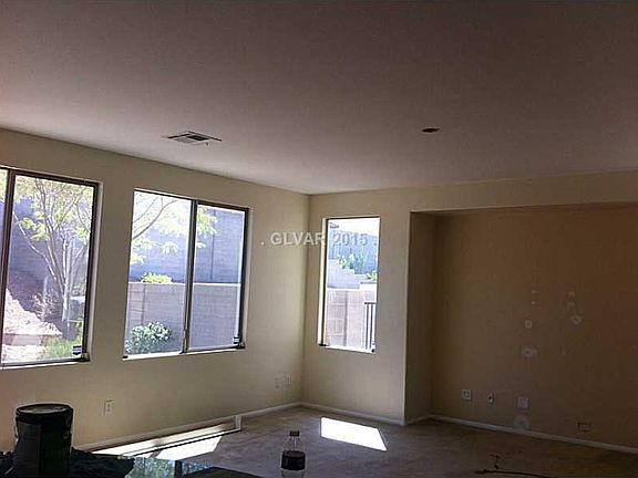 3rd image of 2776 Murray Hill Ln