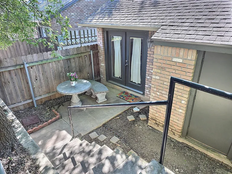 1015 E Yager Ln #172 — Photo 11