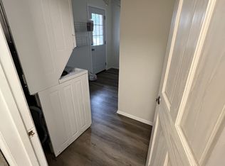 77 Delicado Dr #B, White Rock, NM 87547