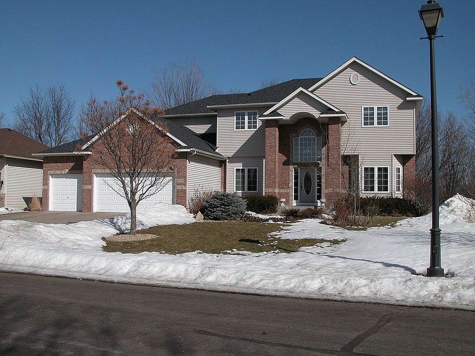 1st image of 11514 Basswood Ln N