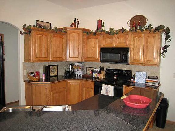 5th image of 110 Genna Ct
