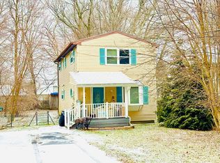 124 Heim Rd, Williamsville, NY 14221