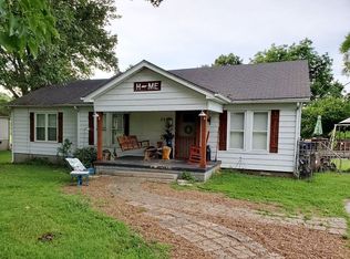 28 Mount Orange Rd, Trenton, TN 38382