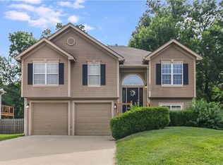 2009 N Ethan Ln, Independence, MO 64058