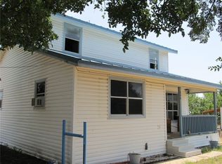 800 Jay Bird Rd, Springtown, TX 76082