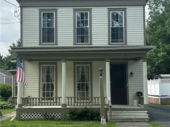 41 Hayes St, Norwich, NY 13815