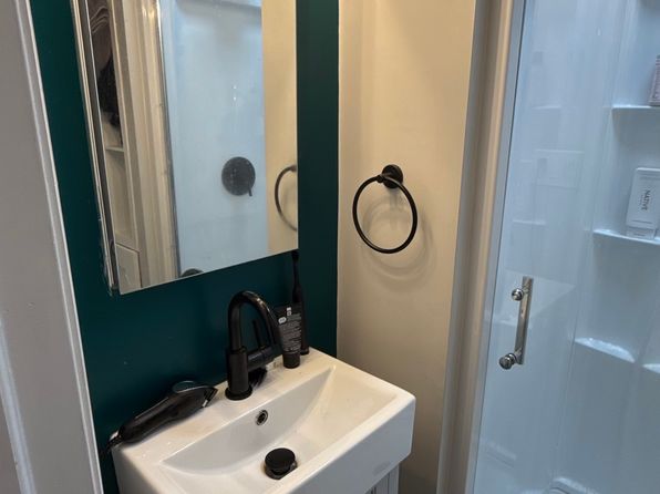 406 College Ave APT A