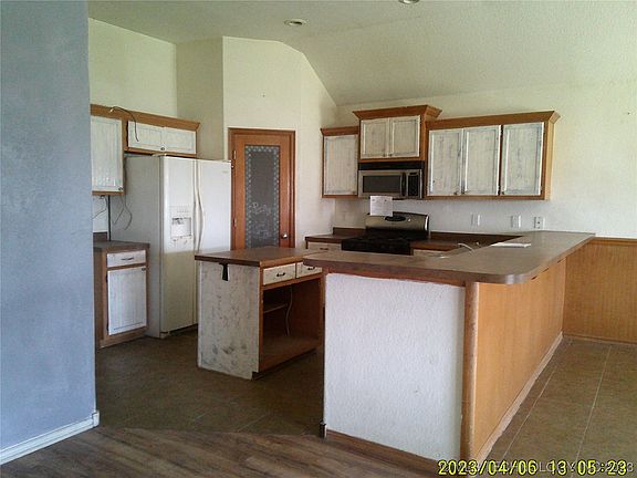 3rd image of 4018 S 215th East Ave