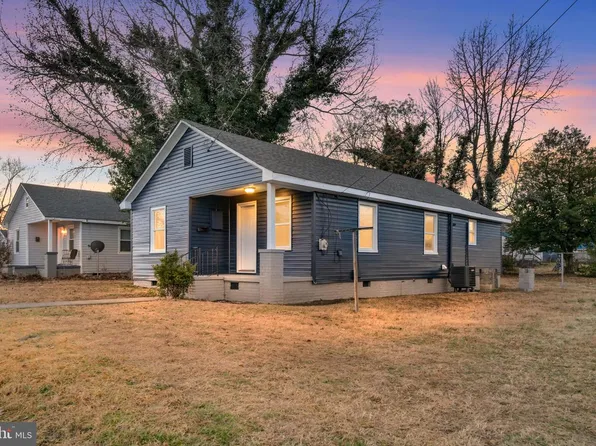 403 Wolf St, Emporia, VA 23847