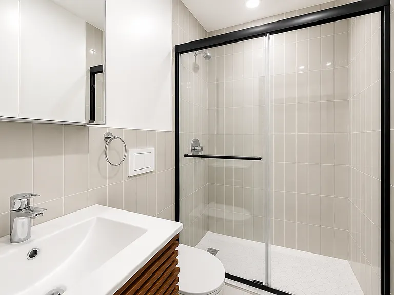 1113 Herkimer St #3 — Photo 7