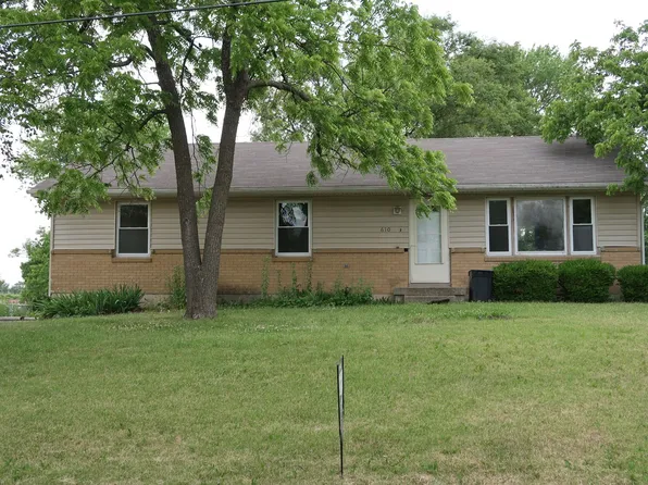 610 S 14th St, Bethany, MO 64424