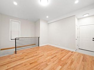 2043 W 22nd Pl #1R0, Chicago, IL 60608