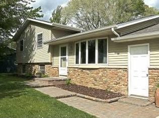 11024 Maryland Ave N, Champlin, MN 55316