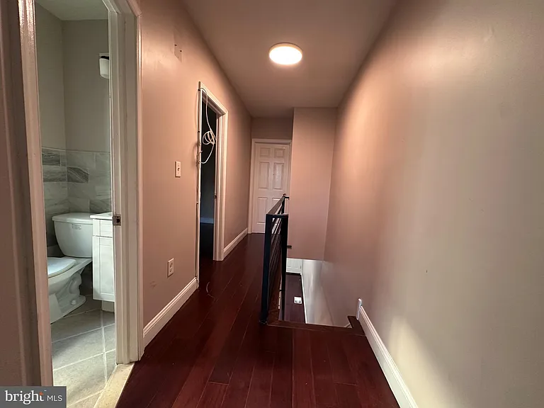 2020 Moore St — Photo 10
