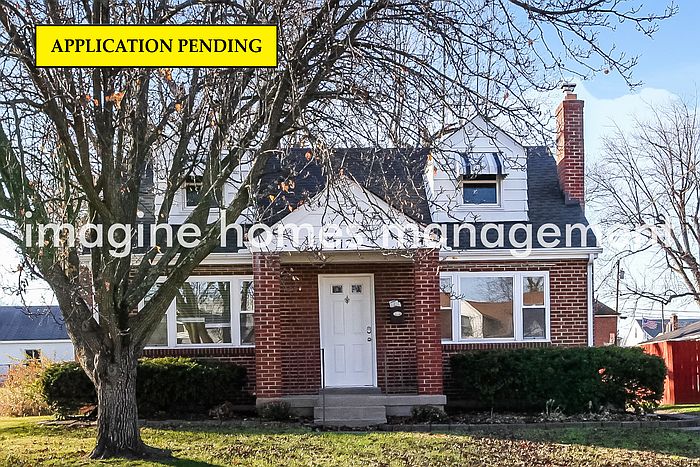 1st image of 117 E Crest Dr