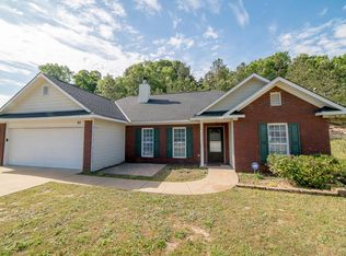 88 Redwood Dr, Phenix City, AL 36869