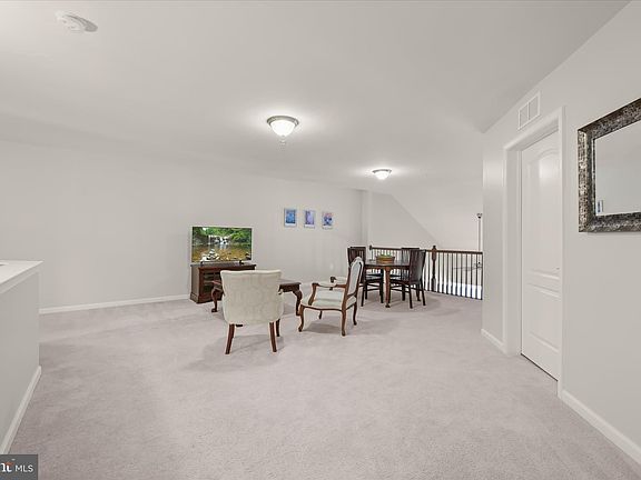 5th image of 8547 Coltrane Ct #39