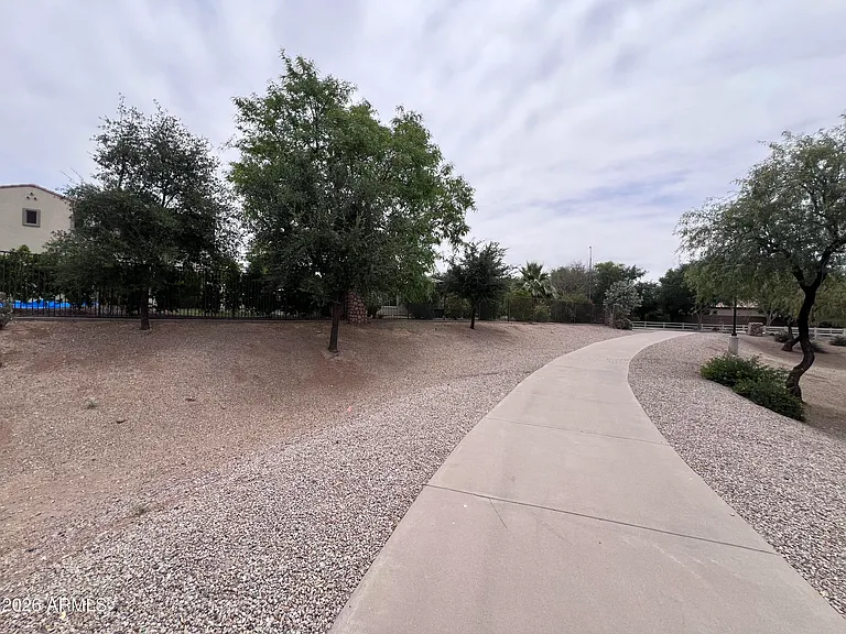 3581 E Zion Way — Photo 26