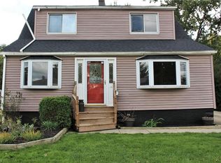 13304 McCracken Rd, Cleveland, OH 44125