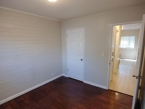 5th image of 165 W Paxton Ave #1aymga1sr