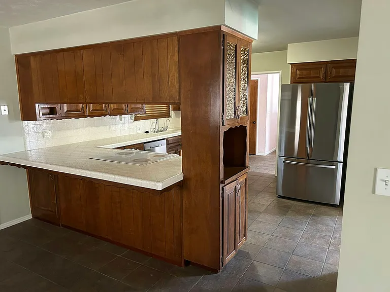 120 W Magnolia Ave — Photo 8
