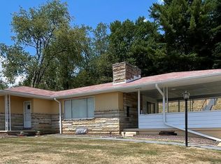 654 Table Rock Ln, Wheeling, WV 26003