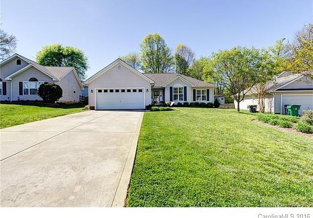 1st image of 12330 Autumn Blaze Dr